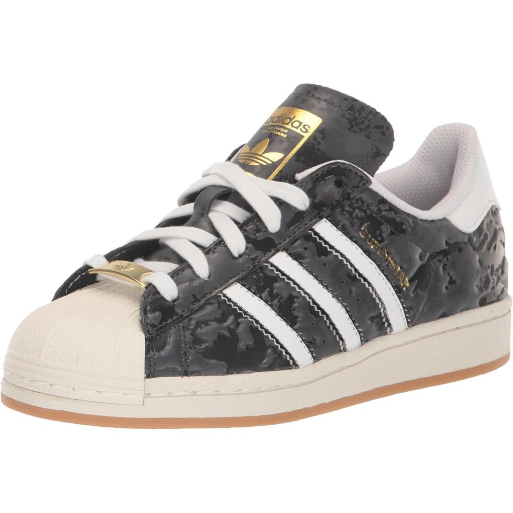 imageadidas Mens Superstar ShoeBlackWhiteOff White