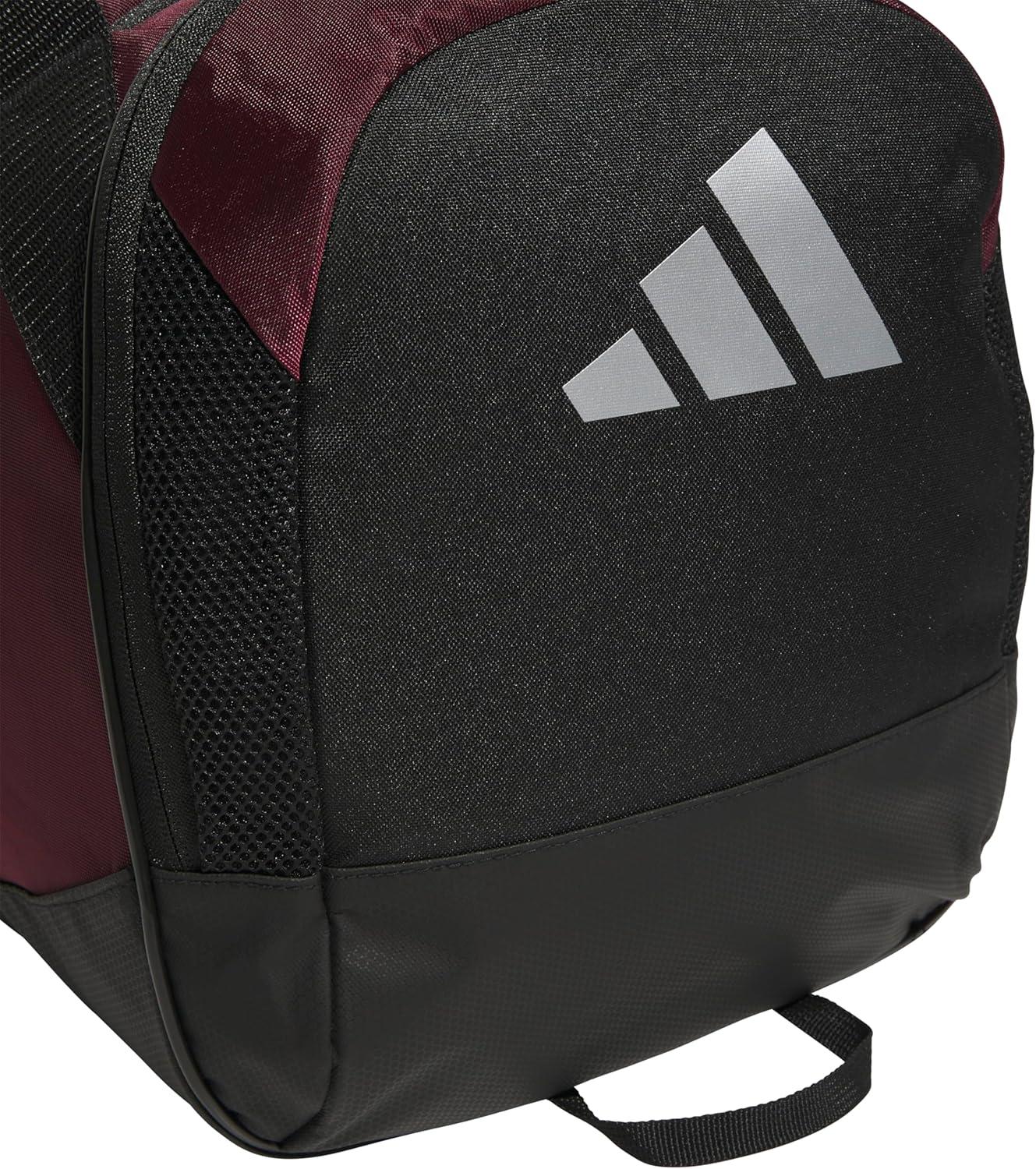 imageadidas Unisex Team Issue Sports Duffel Bag for Men and WomenMaroon2