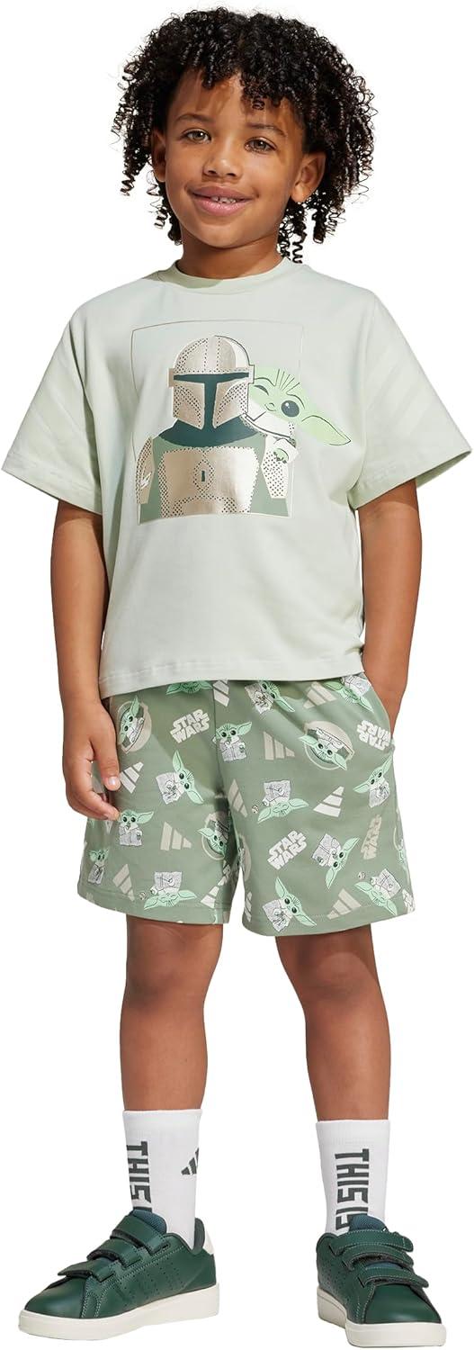 imageadidas Kids Star Wars Mandalorian TShirt SetLinen GreenCyber Metallic