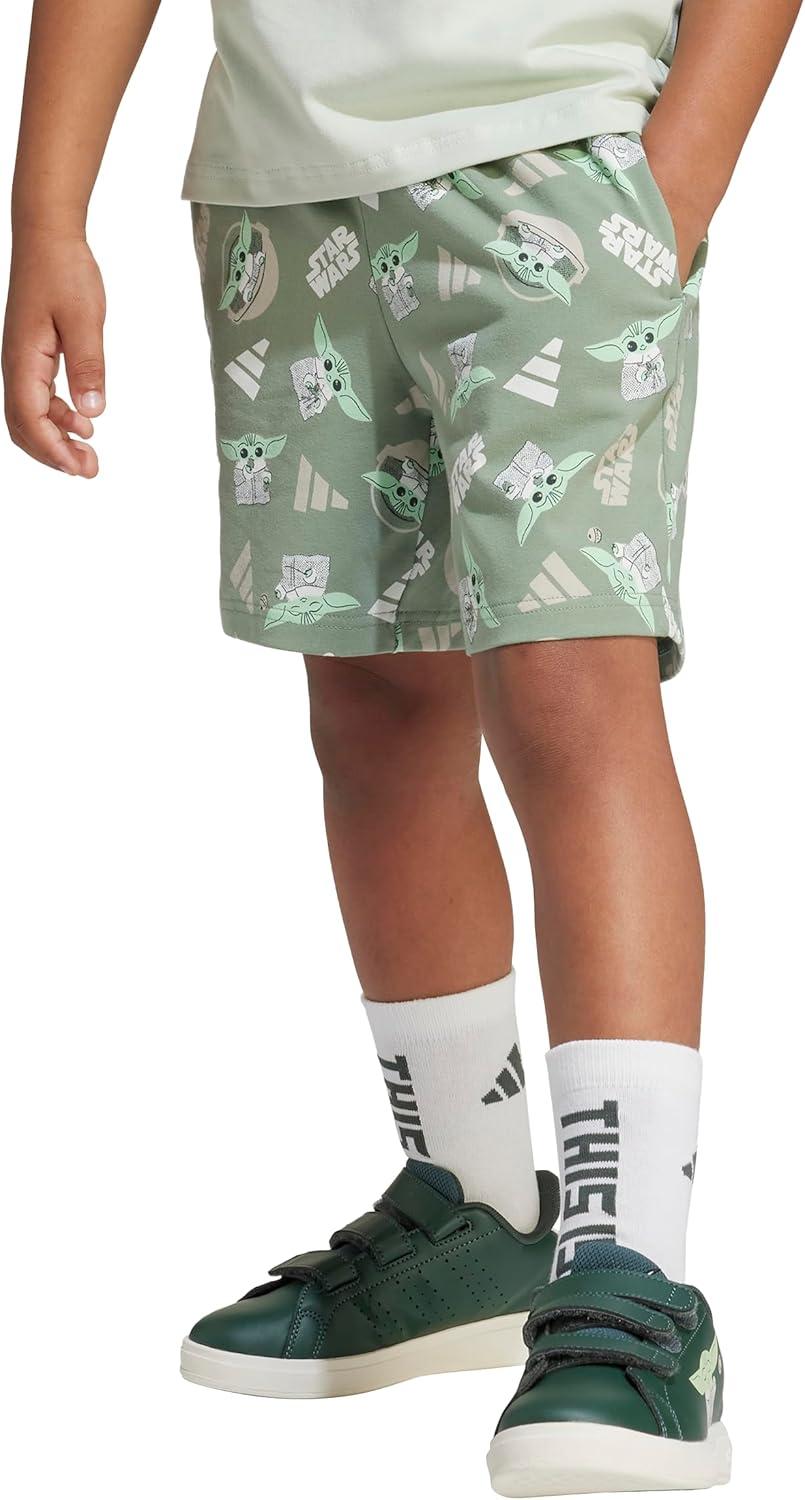 imageadidas Kids Star Wars Mandalorian TShirt SetLinen GreenCyber Metallic