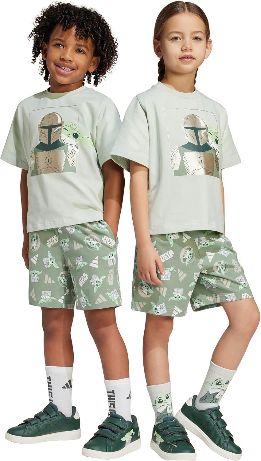 imageadidas Kids Star Wars Mandalorian TShirt SetLinen GreenCyber Metallic