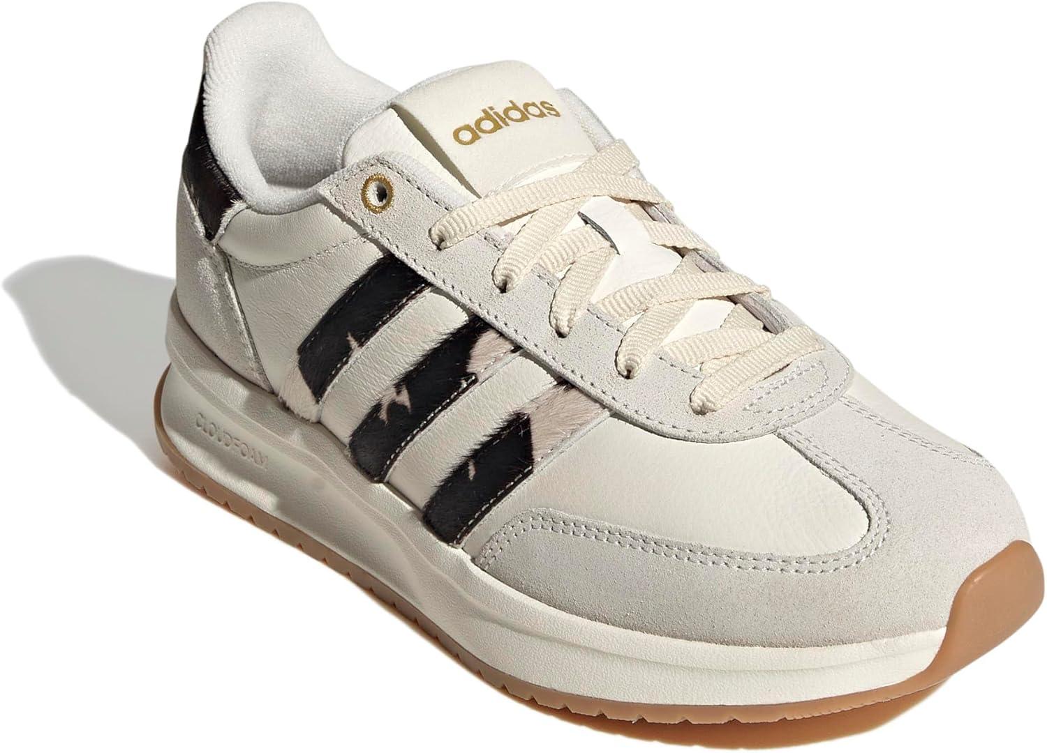 imageadidas Womens Run 70s 20 SneakerOff WhiteEarth StrataGum