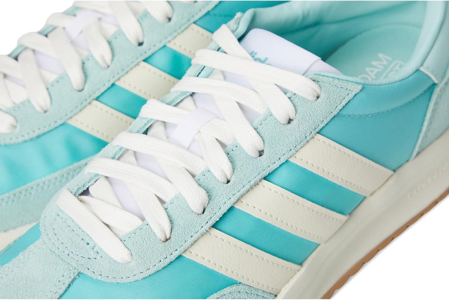 imageadidas Womens Run 70s 20 SneakerSemi Flash AquaOff WhiteSemi Flash Aqua