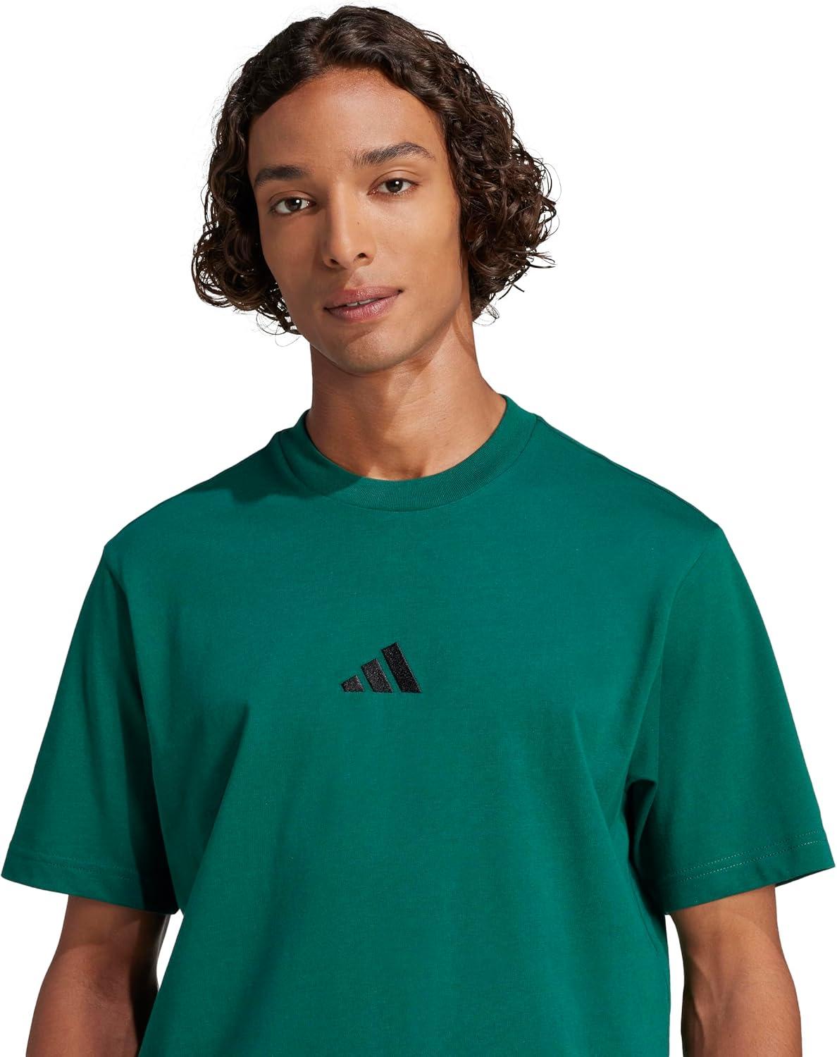 imageadidas Originals Mens Essentials Small Logo Single Jersey TShirtCollegiate GreenBlack