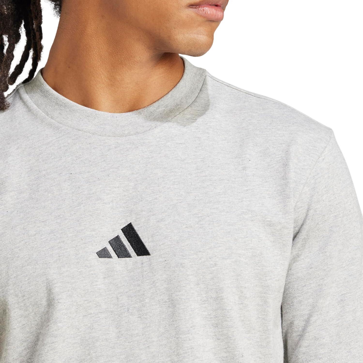 imageadidas Originals Mens Essentials Small Logo Single Jersey TShirtMedium Grey HeatherBlack