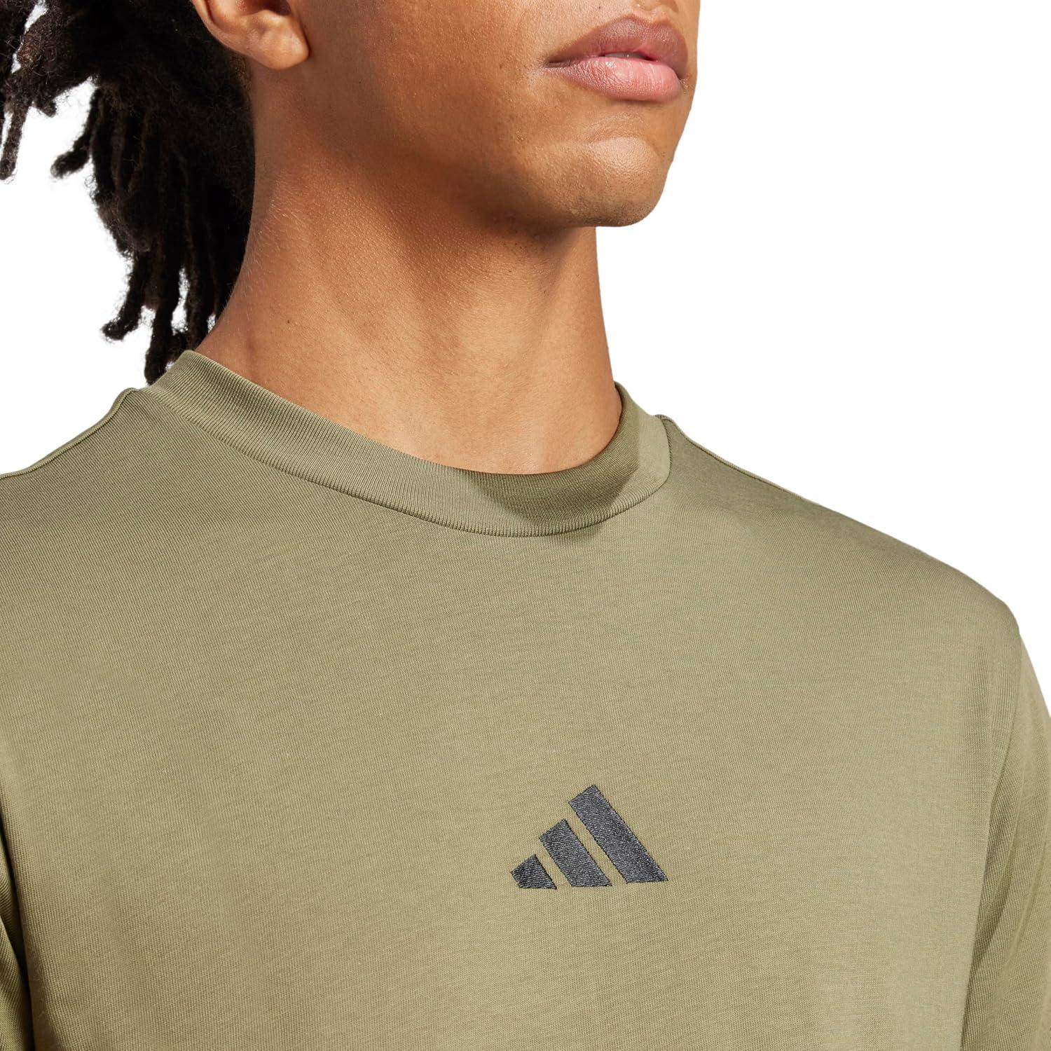 imageadidas Originals Mens Essentials Small Logo Single Jersey TShirtOlive StrataBlack