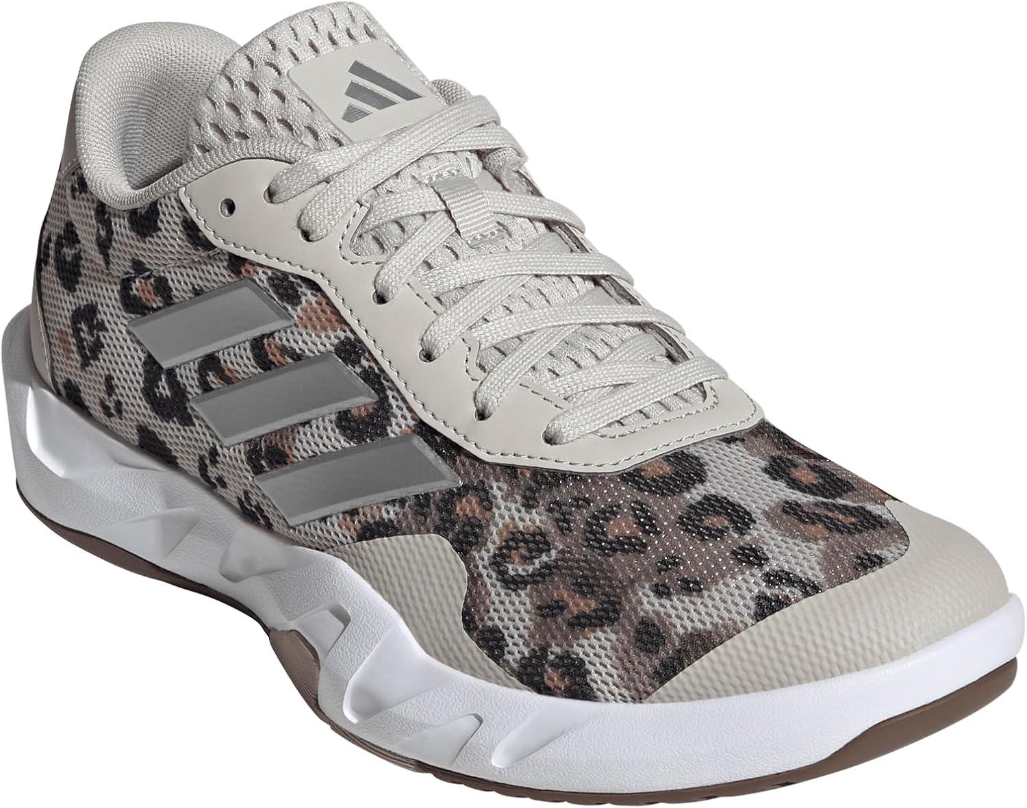 imageadidas Womens Amplimove Training SneakerWonder AluminaSilver MetallicEarth Strata