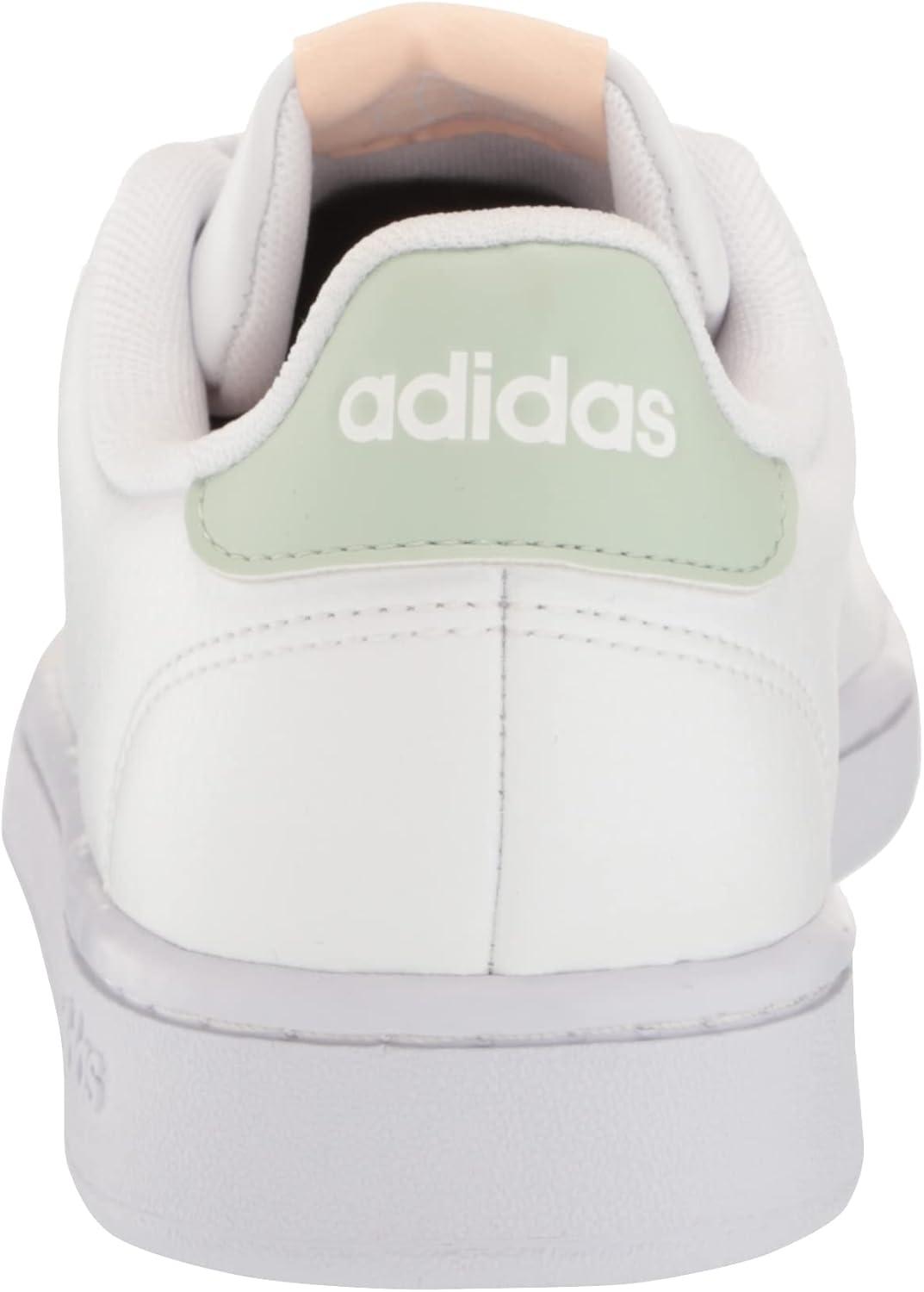 imageadidas Womens Advantage SneakerWhiteWhiteLinen Green