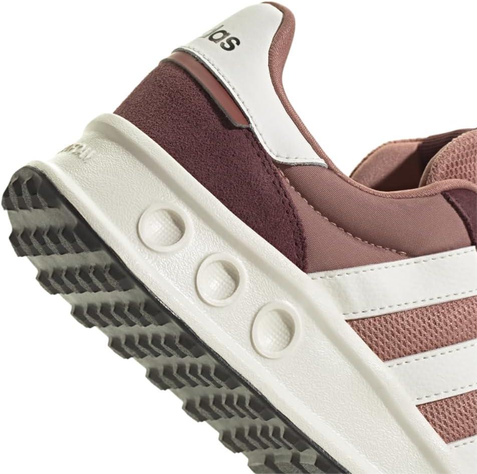 imageadidas Mens Run 84Warm ClayWhiteAurora Ruby