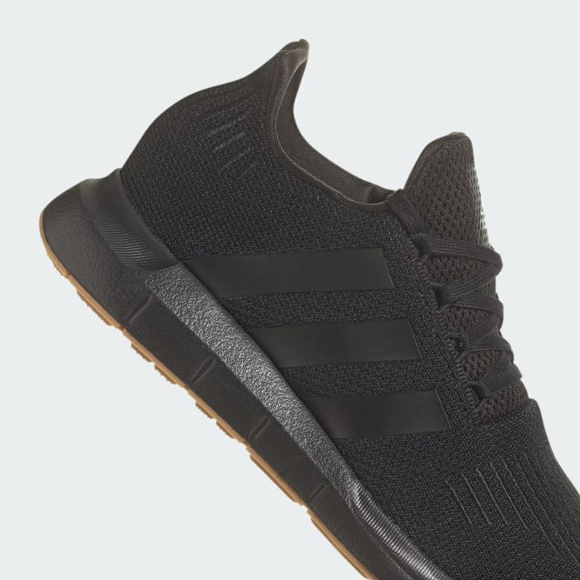 imageadidas Mens Swift Run 10 SneakerBlackBlackBlack