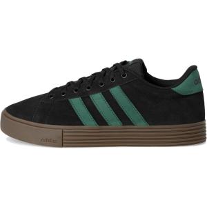adidas Men’s Daily 4.0 Shoe(Black/Collegiate Green/Gum)