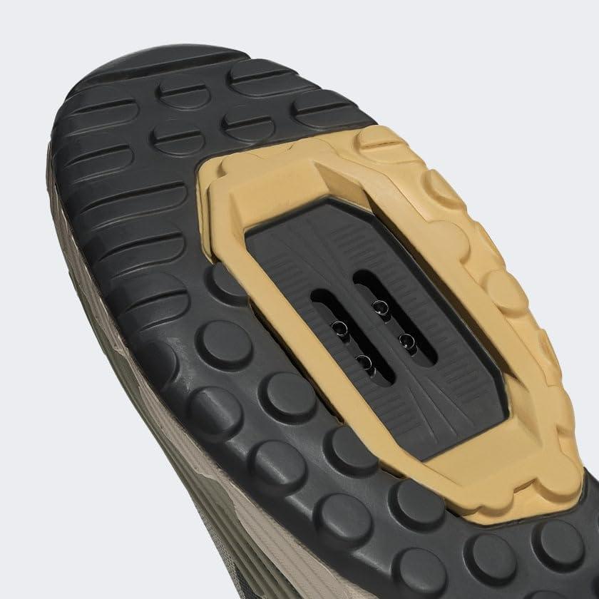 imageadidas Mens Five Ten Trailcross Clipin Mountain Bike ShoesPutty GreyCarbonWonder White