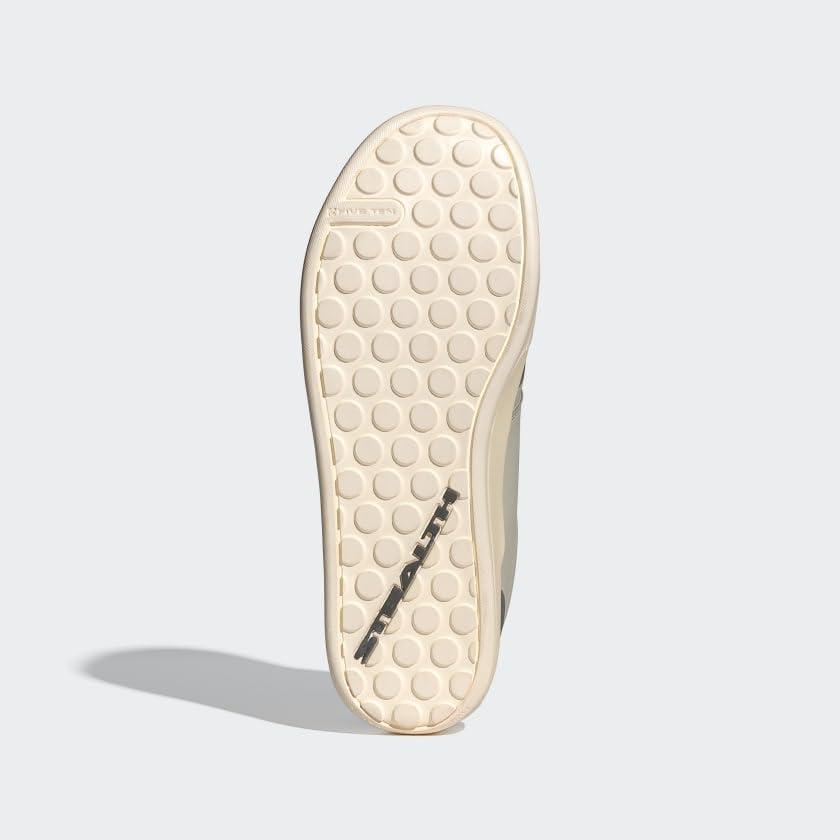 imageadidas Mens MenFive Ten Trailcross LT Mountain Bike ShoesPutty GreyCarbonCharcoal