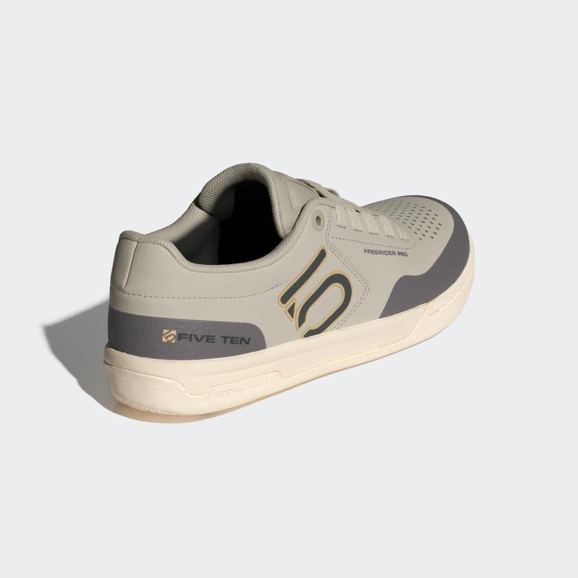 imageadidas Mens MenFive Ten Trailcross LT Mountain Bike ShoesPutty GreyCarbonCharcoal