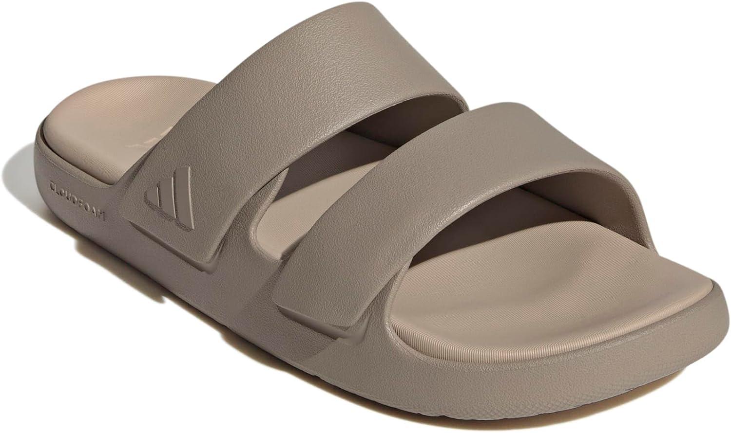 imageadidas unisexadult ZnscapeBlanch CargoBlanch CargoClay Brown