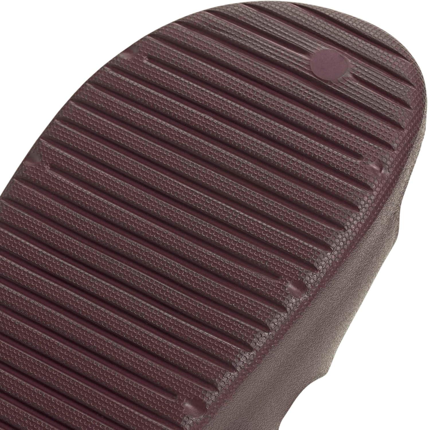 imageadidas unisexadult ZnscapeMaroonShadow RedMaroon