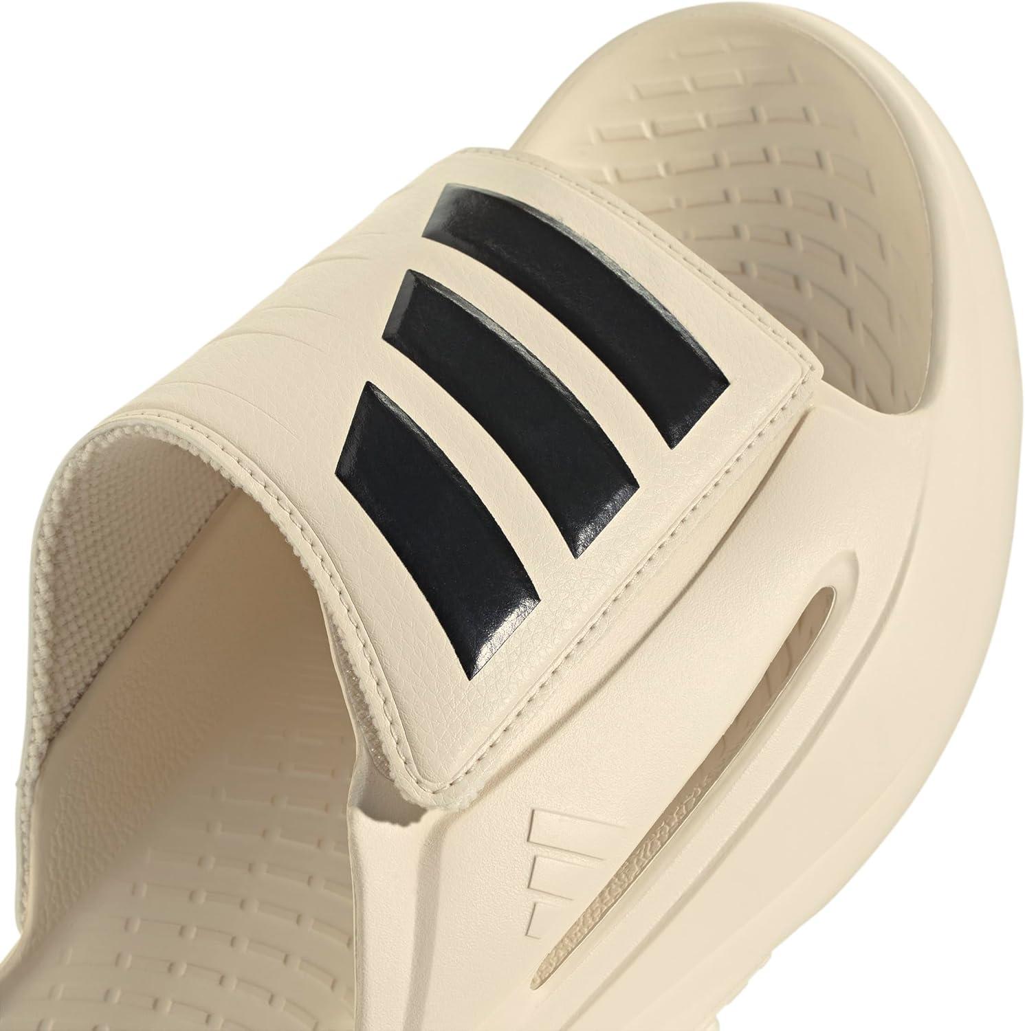 imageadidas Unisex Adult Lightblaze Athletic SandalsWonder WhiteBlackWonder White