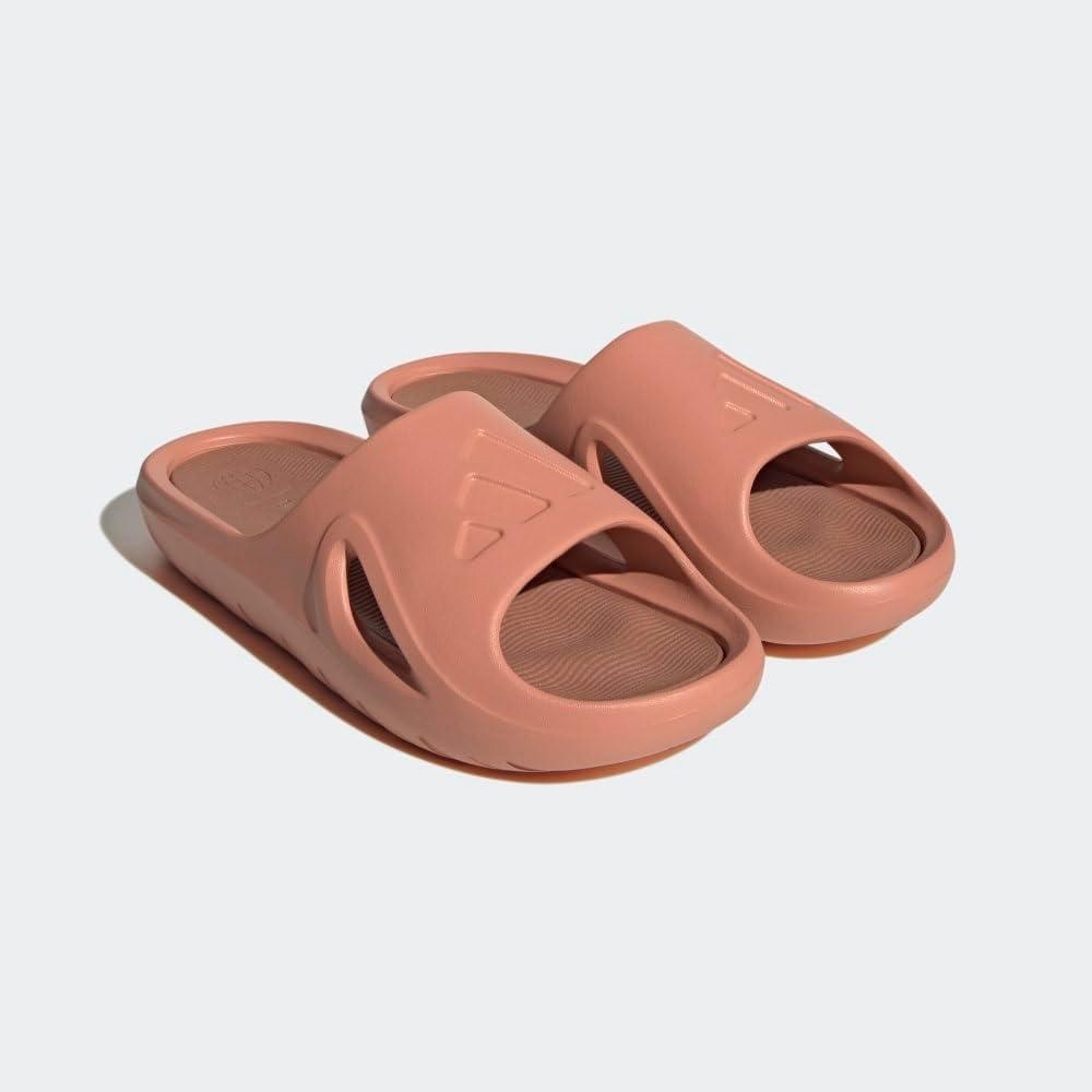 imageadidas unisexadult Adicane SlidesWonder ClayWonder ClayClay Strata