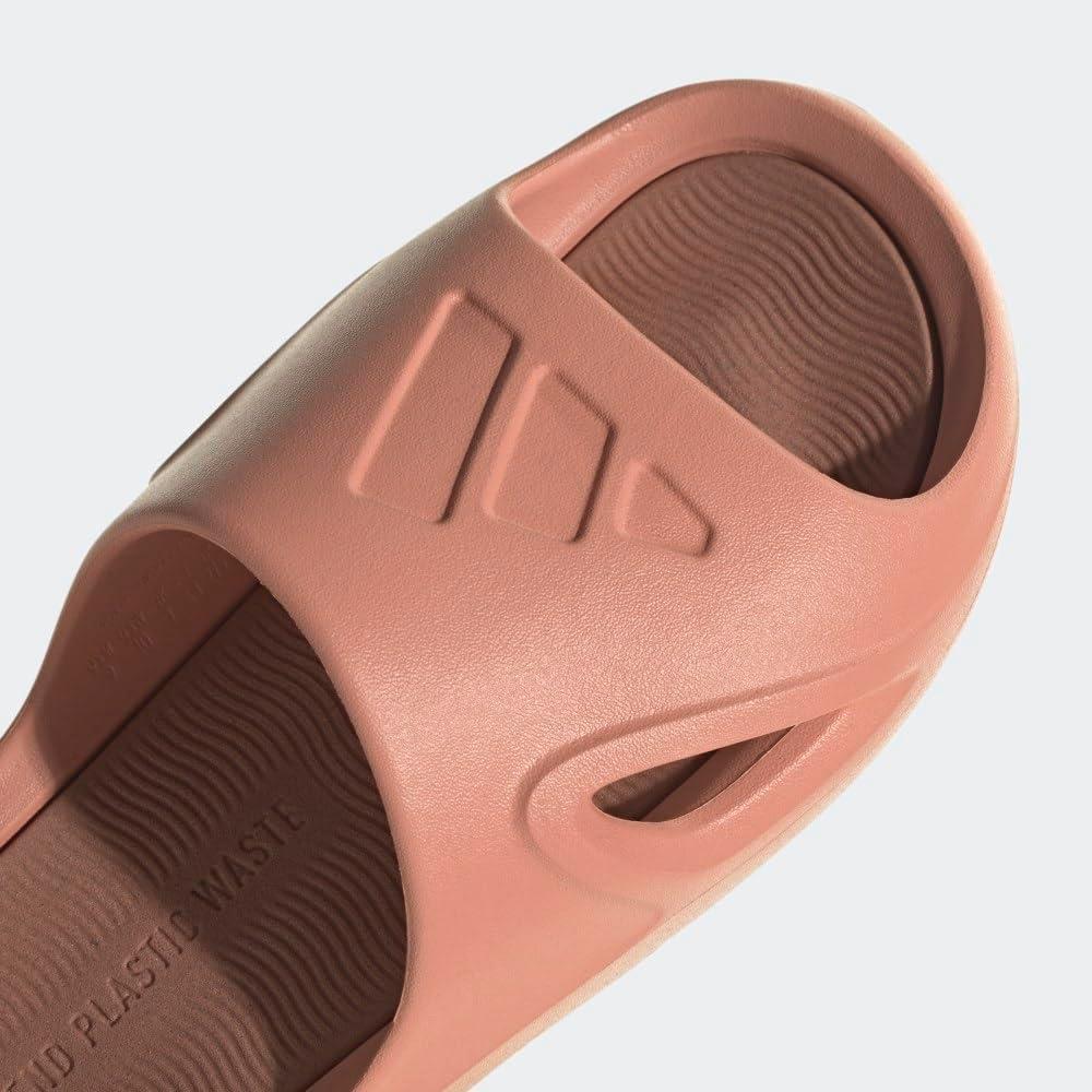 imageadidas unisexadult Adicane SlidesWonder ClayWonder ClayClay Strata