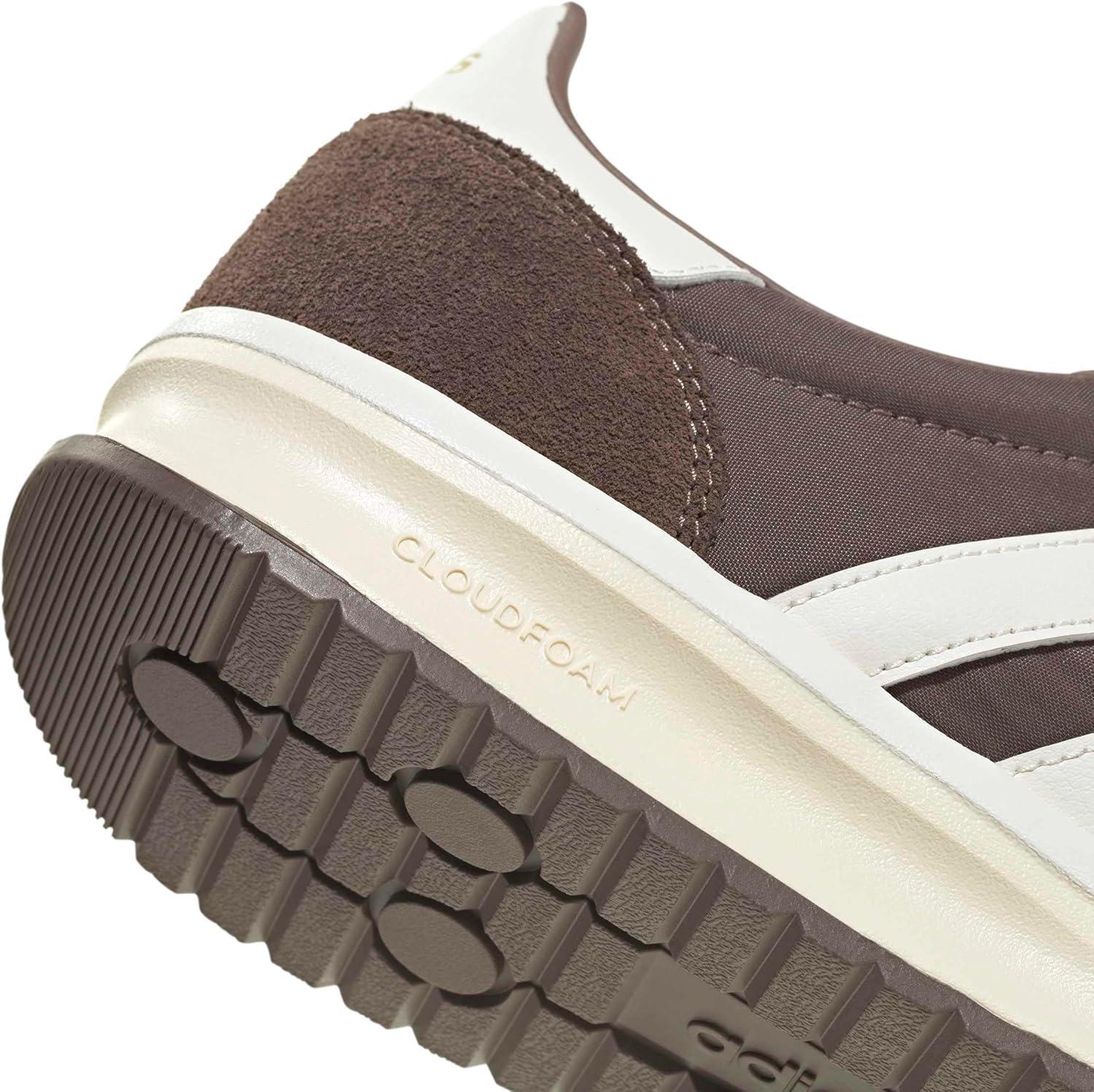 imageadidas Mens Run 70s 20Earth StrataOff WhiteWarm Vanilla