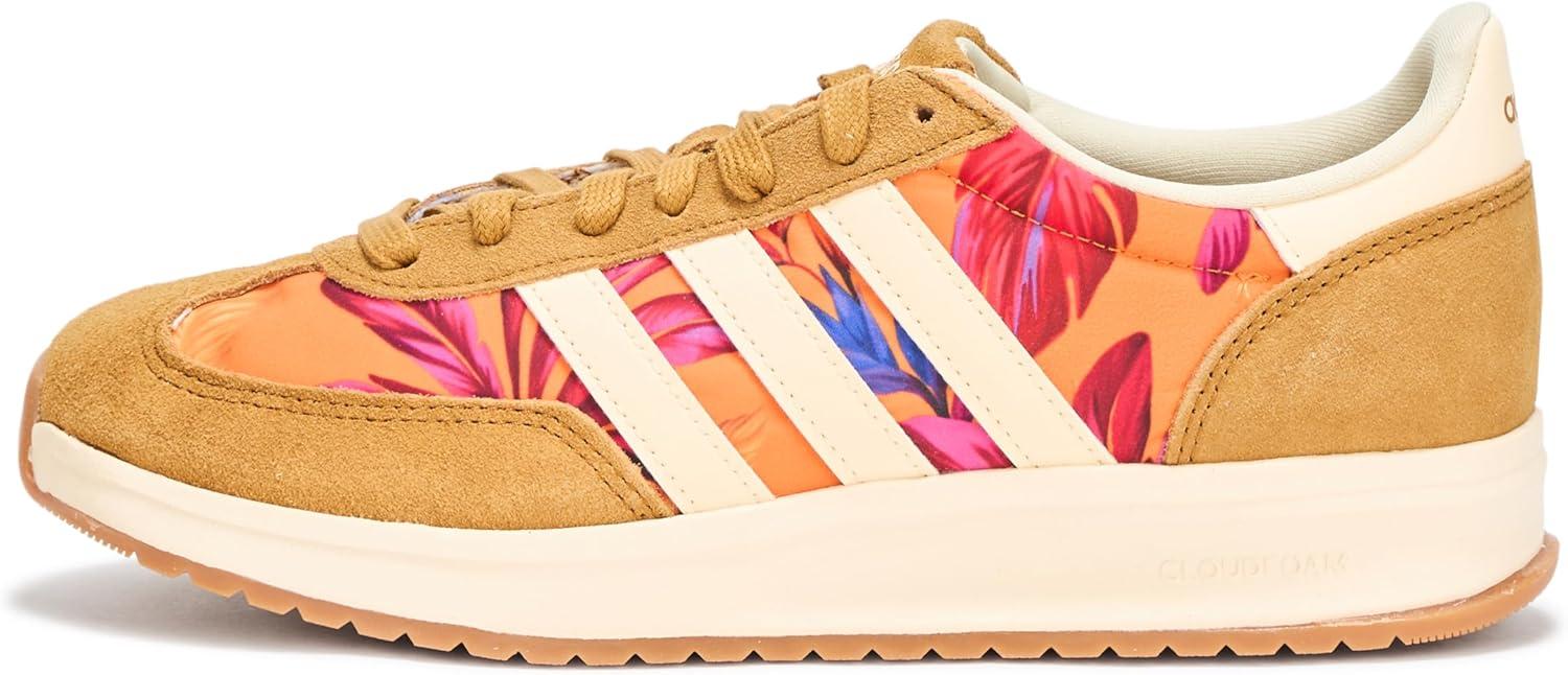 image:imageAdidas Womens Run 70s 20Gold OchreWarm VanillaGum