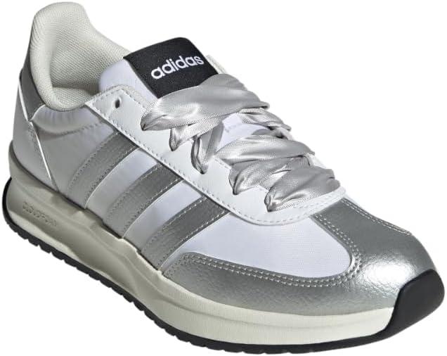 image:imageAdidas Womens Run 70s 20WhiteSilver MetallicOff White
