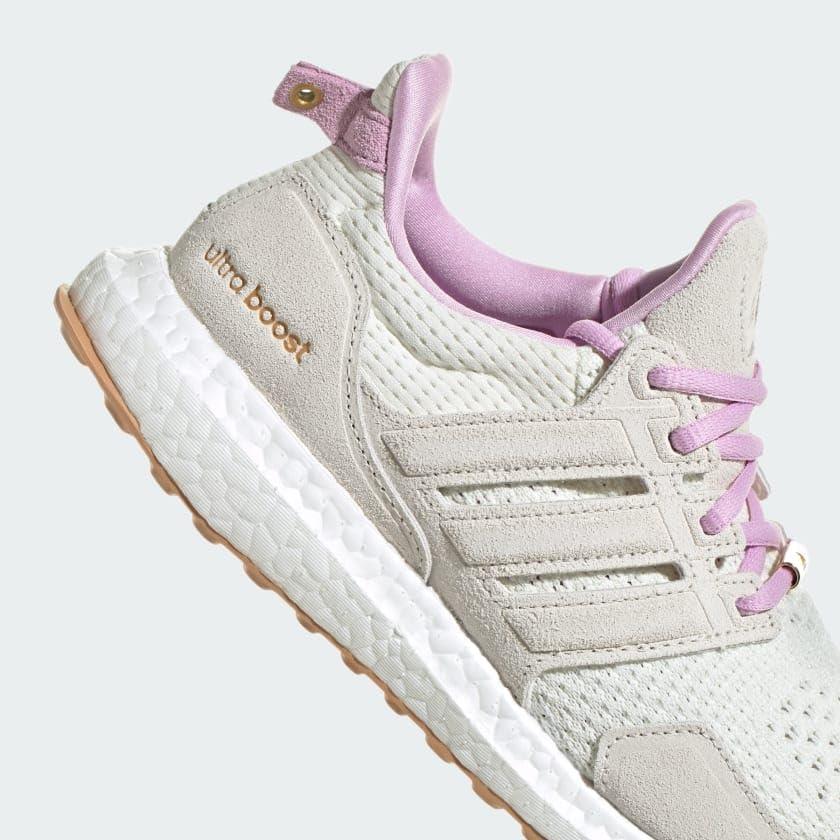 image:imageAdidas Womens Ultraboost 10 DnaSneakerOff WhiteOff WhiteGold Metallic
