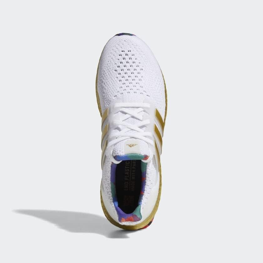 image:imageAdidas Womens Ultraboost WCloud WhiteGold MetallicChalk Whit