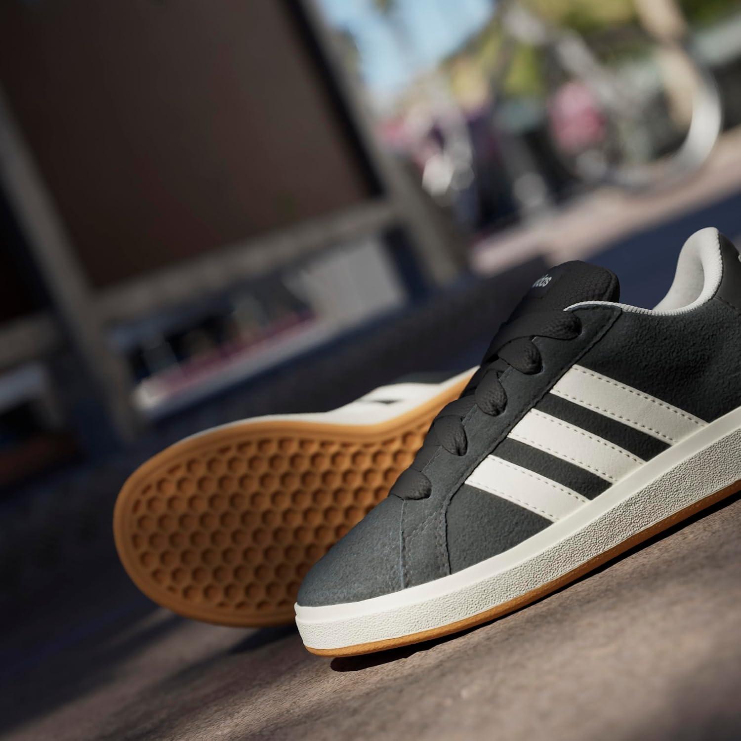 image:imageadidas unisexchild Grand Court 00s Little KidBig KidBlackOff WhiteGum